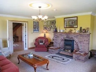 Hotel Hillside House 5*